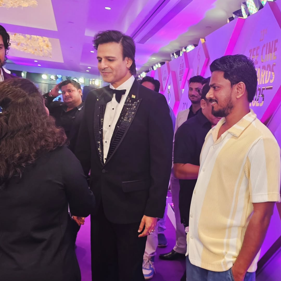 कल रात की यादगार शाम… @zeecineawards 2025 अभिनेता बड़े भाई @vivekoberoi जी और #aftab_shivdasani.heic (2)